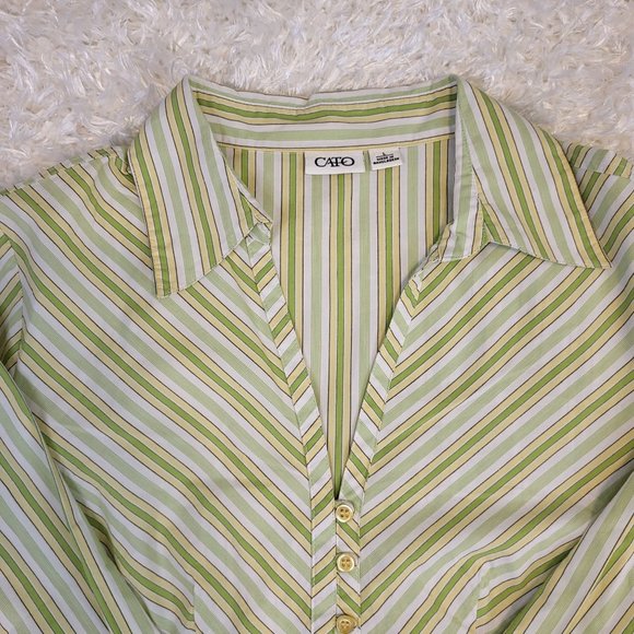 CATO Women's Button Blouse, Green & Yellow, Large - Picture 2 of 7